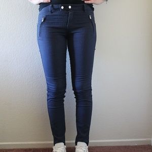 🔹Zara 🔹Denim Dark Blue Leopard Pants